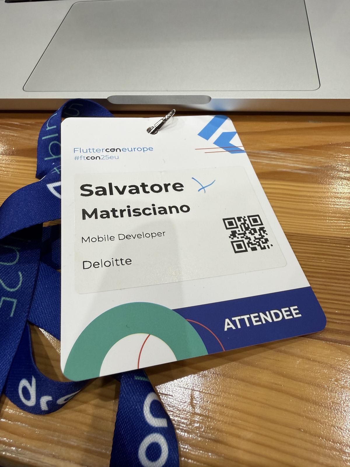 The conference badge with the Fluttercon Europe and droidcon Berlin lanyard