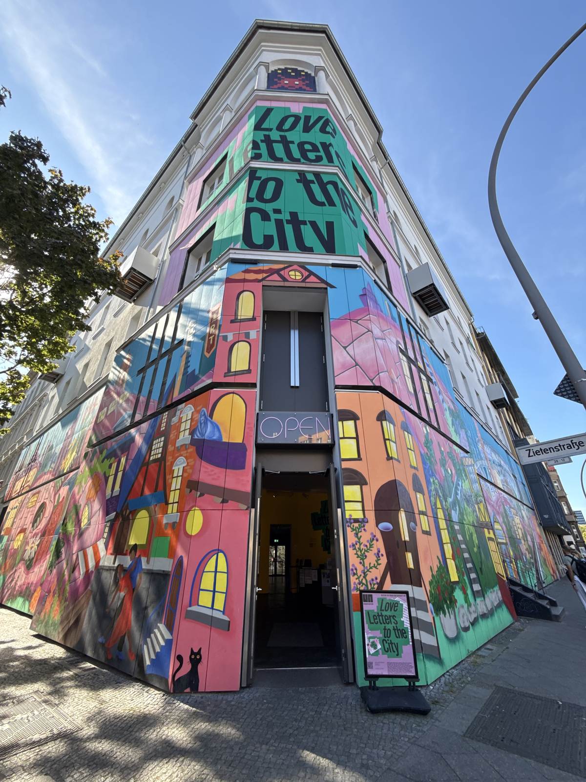 The painted facade of the Love letter to the city building