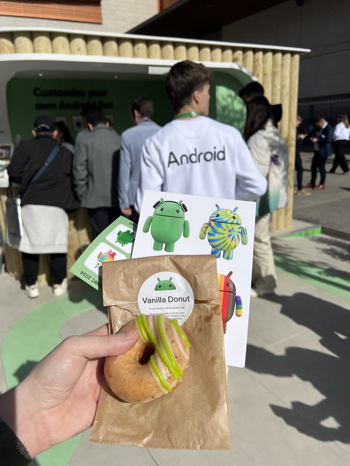 Vanilla donut handed out at the Android booth