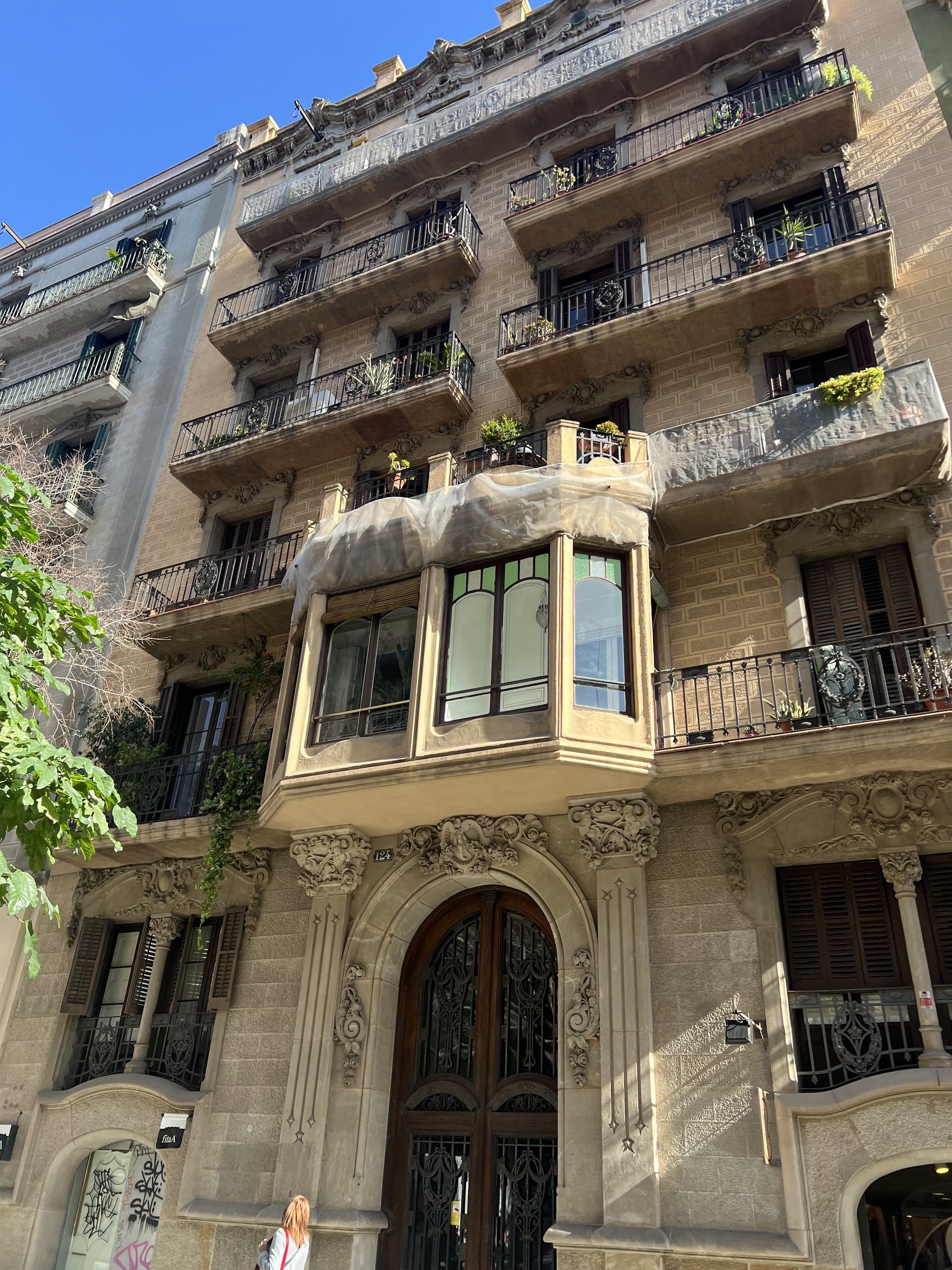 A modernista facade in the Eixample