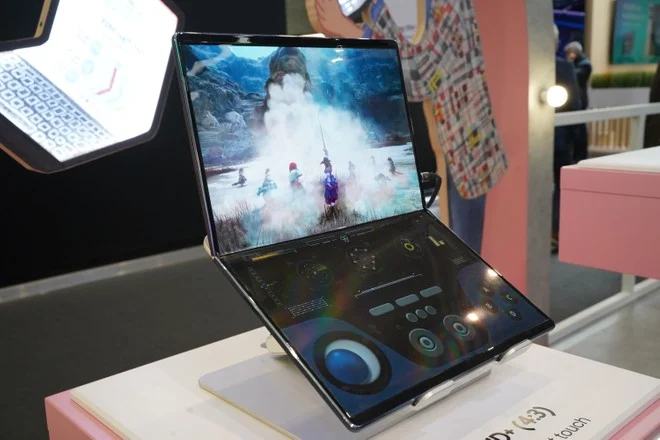 Samsung foldable laptop concept